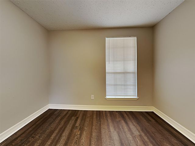 6907 Foxside Lane, Humble, TX 77338