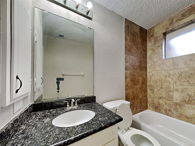 6907 Foxside Lane, Humble, TX 77338