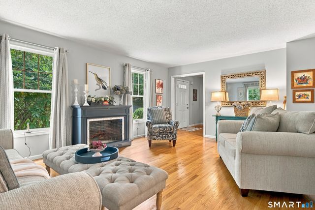 73 Long Hill Road, Deep River, CT 06417