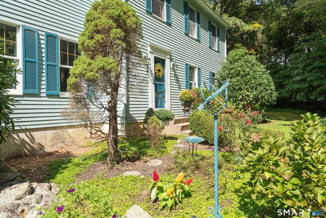 73 Long Hill Road, Deep River, CT 06417