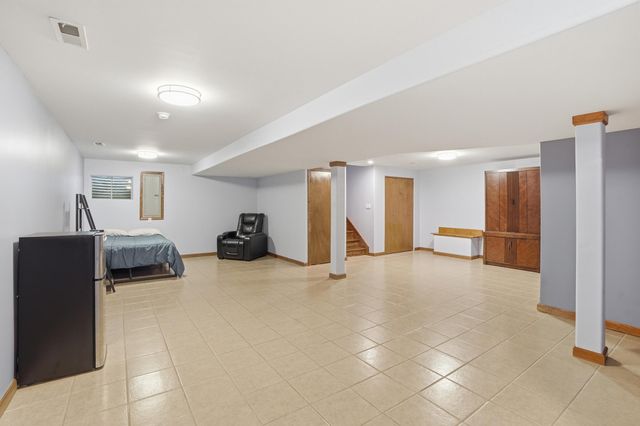 15618 97th Lane, Dyer, IN 46311