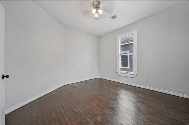 2205 Sumpter Street, Houston, TX 77026