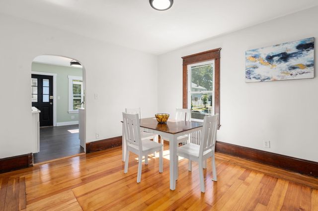 549 Chicopee St, Chicopee, MA 01013