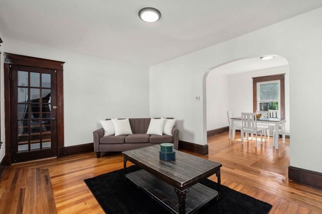 549 Chicopee St, Chicopee, MA 01013