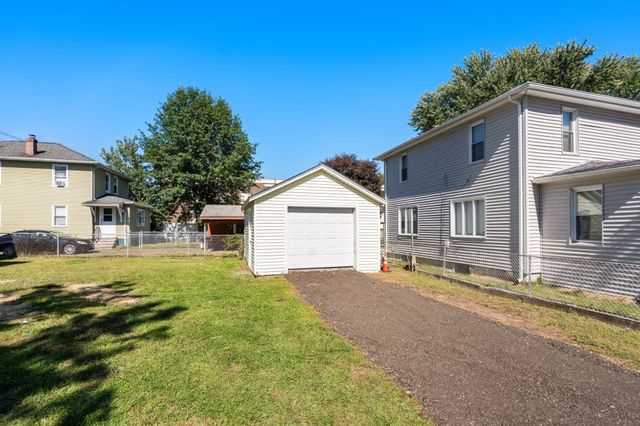 549 Chicopee St, Chicopee, MA 01013