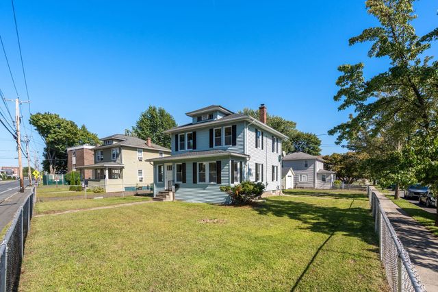 549 Chicopee St, Chicopee, MA 01013
