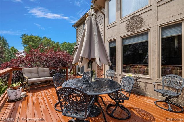 8117 Remington Court, Clarkston, MI 48348