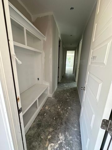 5310 THUNDERBOLT CV, Lakeland, TN 38002