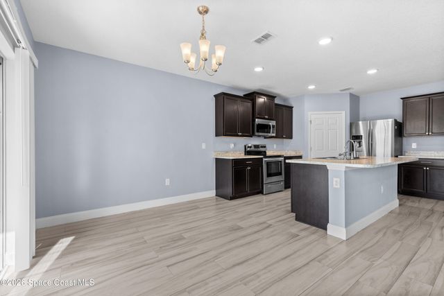 402 Moray Drive SW, Palm Bay, FL 32908