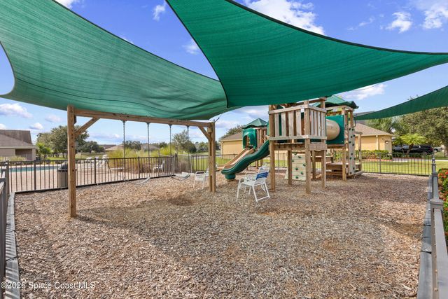 402 Moray Drive SW, Palm Bay, FL 32908