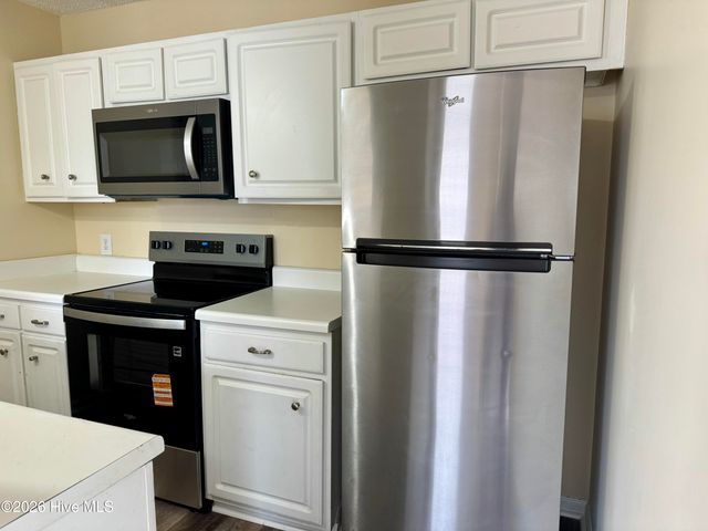 2508 Bluff View Court B, Greenville, NC 27834