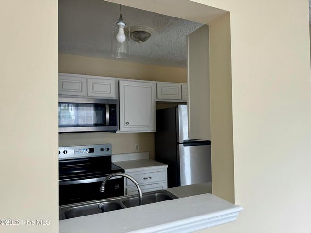 2508 Bluff View Court B, Greenville, NC 27834