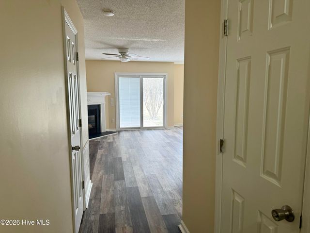 2508 Bluff View Court B, Greenville, NC 27834