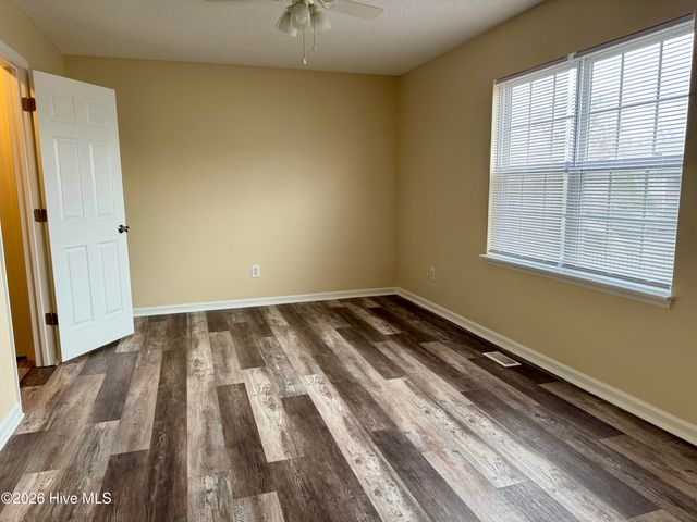 2508 Bluff View Court B, Greenville, NC 27834