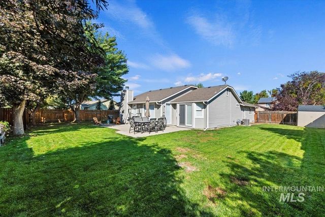 2905 W Elk Stream St, Meridian, ID 83646