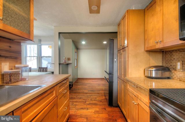 1014 BEDFORD AVE, Cherry Hill, NJ 08002