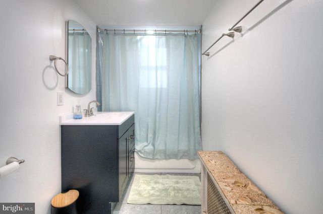 1014 BEDFORD AVE, Cherry Hill, NJ 08002