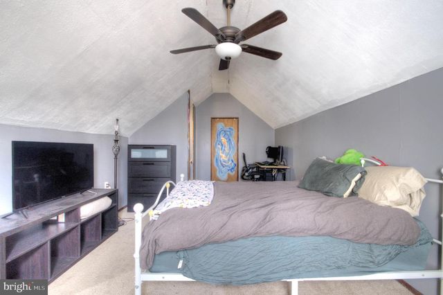 1014 BEDFORD AVE, Cherry Hill, NJ 08002