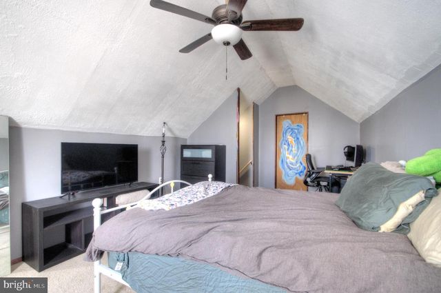 1014 BEDFORD AVE, Cherry Hill, NJ 08002