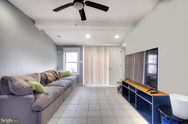 1014 BEDFORD AVE, Cherry Hill, NJ 08002