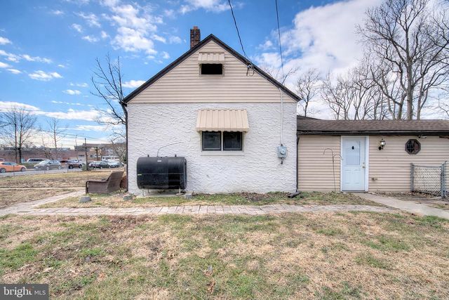 1014 BEDFORD AVE, Cherry Hill, NJ 08002