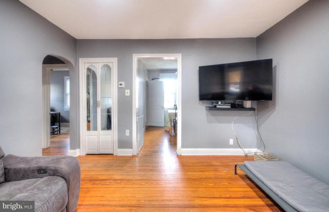 1014 BEDFORD AVE, Cherry Hill, NJ 08002