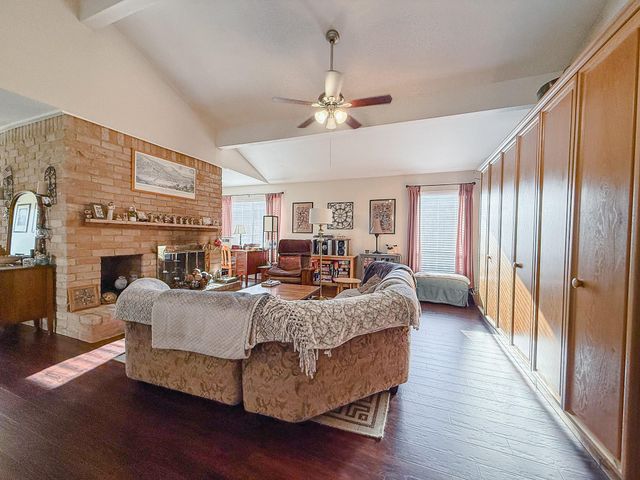3306 Hunterwood Drive, Missouri City, TX 77459