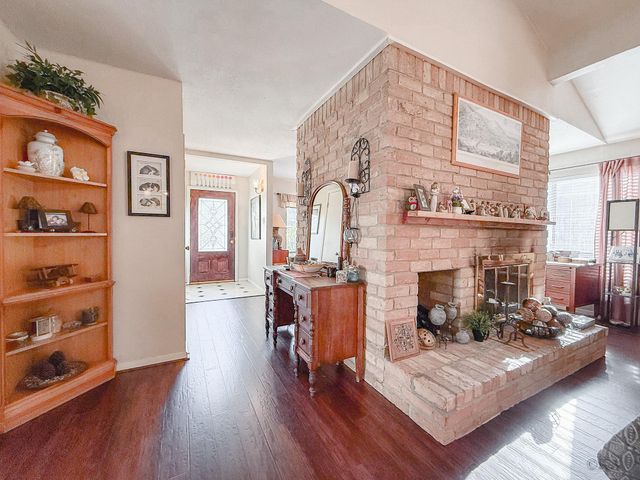 3306 Hunterwood Drive, Missouri City, TX 77459