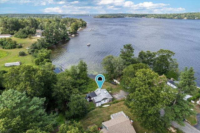 15 Charles St, Lakeville, MA 02347