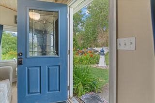 15 Charles St, Lakeville, MA 02347