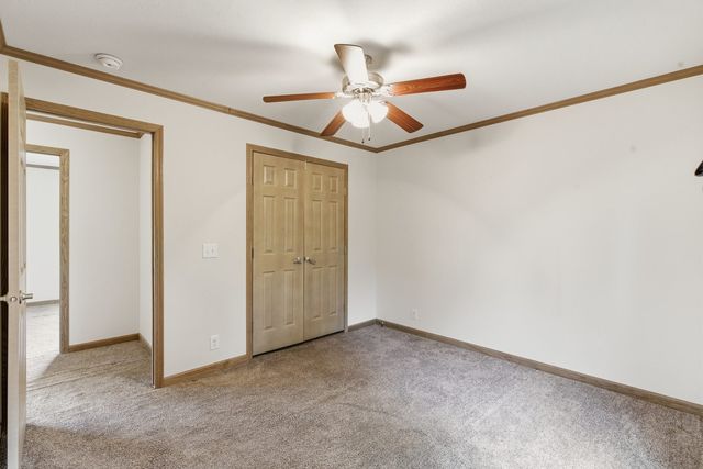 22816 243rd Street, Eldridge, IA 52748