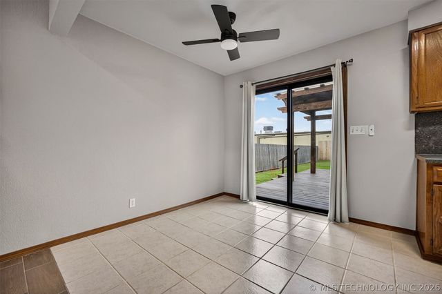 8710 N 120th East Avenue, Owasso, OK 74055