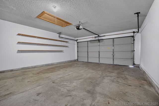 8710 N 120th East Avenue, Owasso, OK 74055