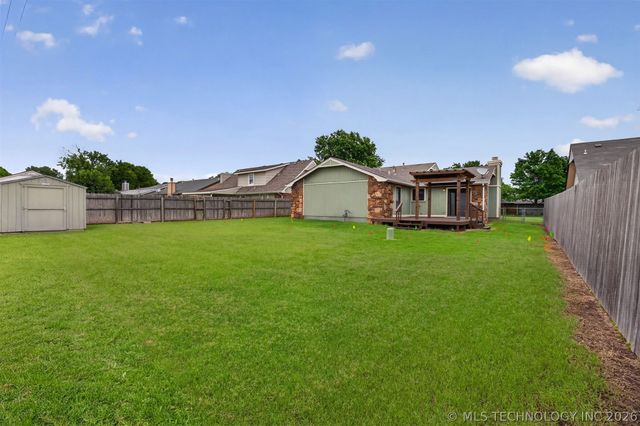 8710 N 120th East Avenue, Owasso, OK 74055