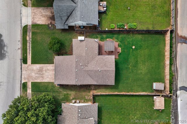 8710 N 120th East Avenue, Owasso, OK 74055