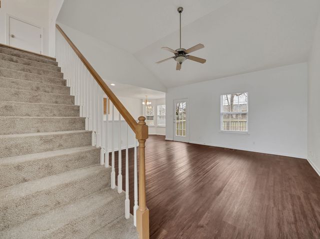 3823 Angelise Ln, NE, Clarksville, TN 37042