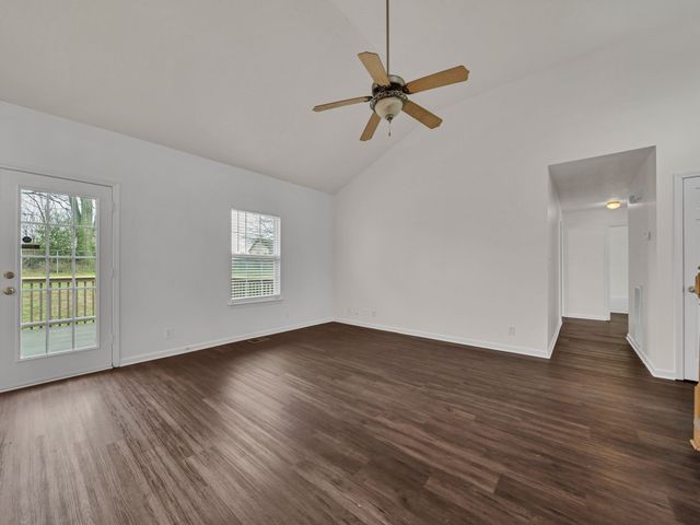 3823 Angelise Ln, NE, Clarksville, TN 37042