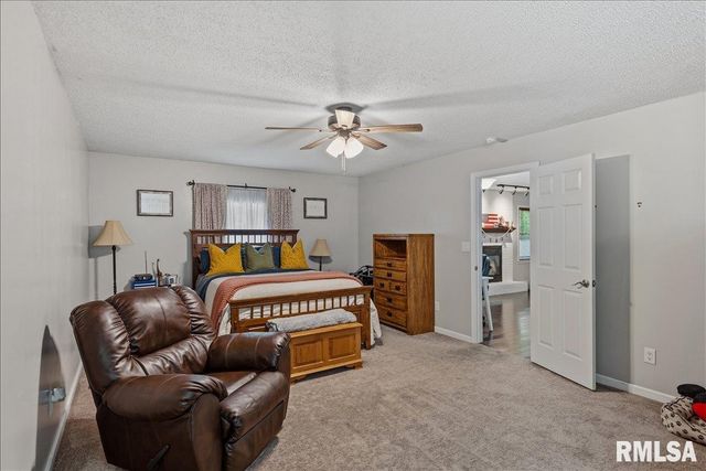 8101 Tack Lane, Springfield, IL 62712