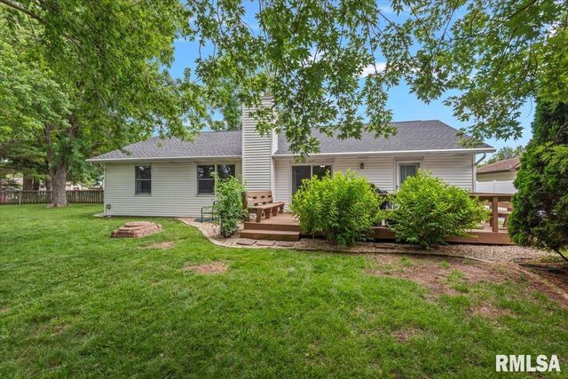 8101 Tack Lane, Springfield, IL 62712