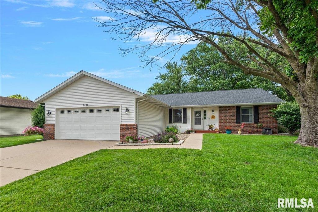 8101 Tack Lane, Springfield, IL 62712