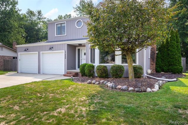 17890 Fox Glen Drive, Riverview, MI 48193