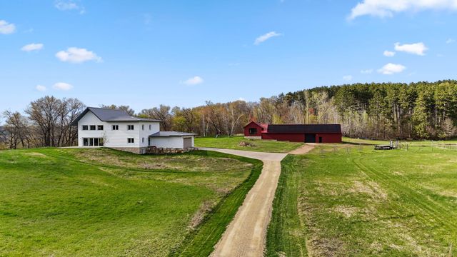 434 210th Avenue, Somerset, WI 54025
