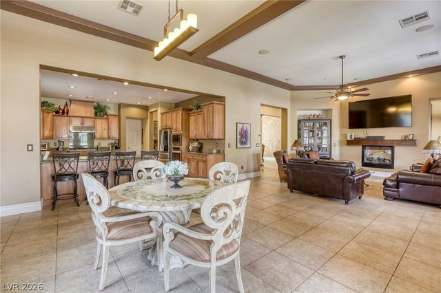 6908 Via Locanda Avenue, Las Vegas, NV 89131