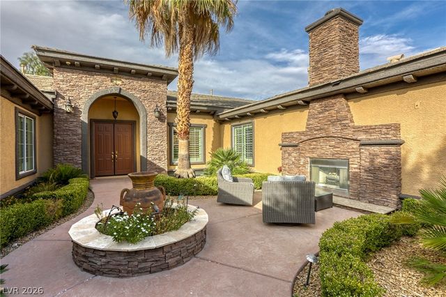 6908 Via Locanda Avenue, Las Vegas, NV 89131