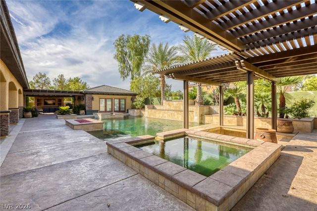 6908 Via Locanda Avenue, Las Vegas, NV 89131