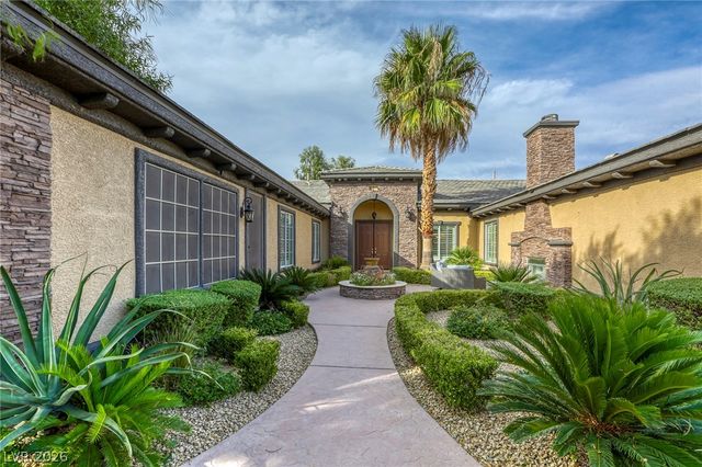 6908 Via Locanda Avenue, Las Vegas, NV 89131