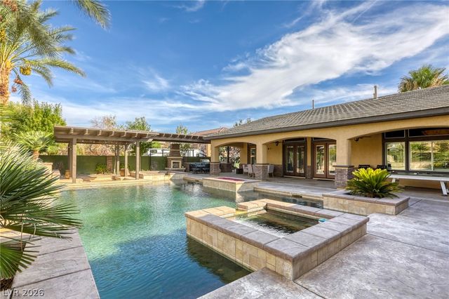 6908 Via Locanda Avenue, Las Vegas, NV 89131