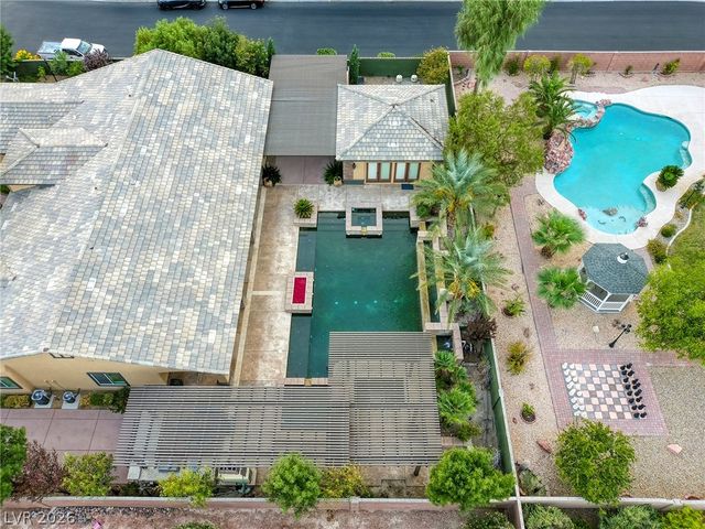 6908 Via Locanda Avenue, Las Vegas, NV 89131