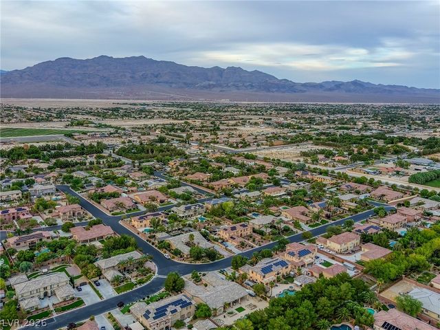 6908 Via Locanda Avenue, Las Vegas, NV 89131