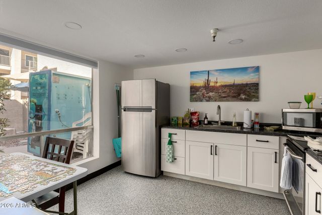 7474 E EARLL Drive 112, Scottsdale, AZ 85251